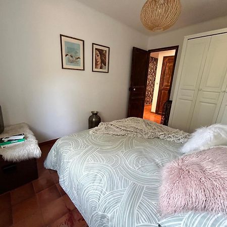 Villa De Charme En Campagne Avec Piscine Privee Et Nature Luxuriante ル・ボーセ エクステリア 写真