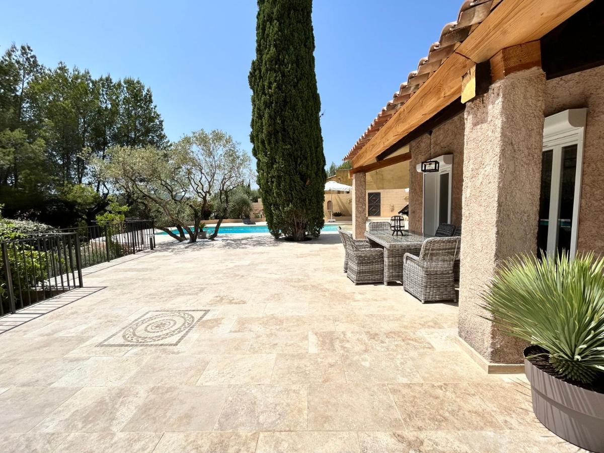 Villa De Charme En Campagne Avec Piscine Privee Et Nature Luxuriante ル・ボーセ エクステリア 写真