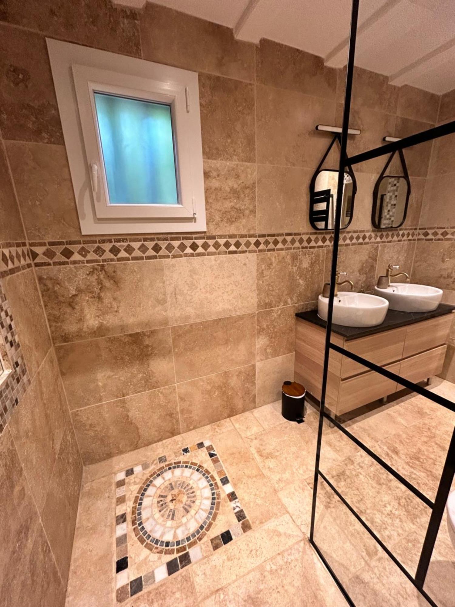 Villa De Charme En Campagne Avec Piscine Privee Et Nature Luxuriante ル・ボーセ エクステリア 写真