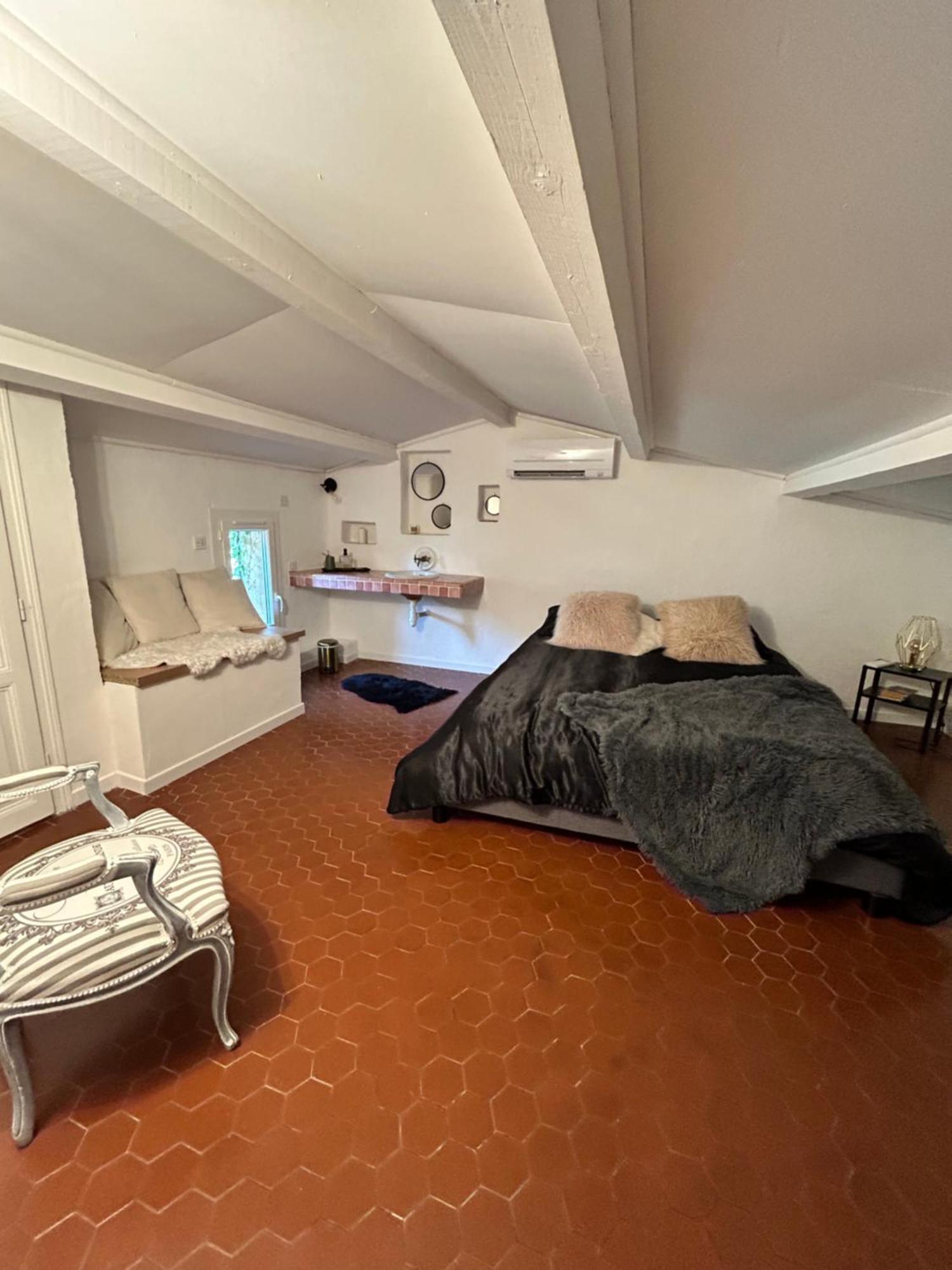 Villa De Charme En Campagne Avec Piscine Privee Et Nature Luxuriante ル・ボーセ エクステリア 写真